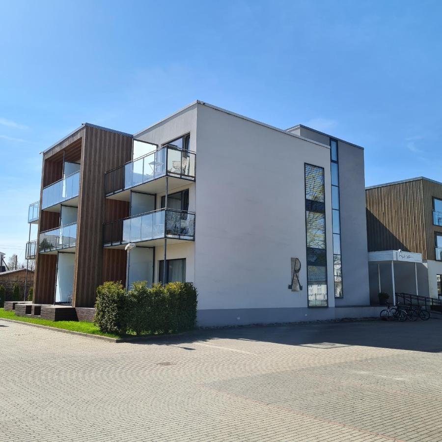 Aisa 39 Apartment Parnu Exterior photo